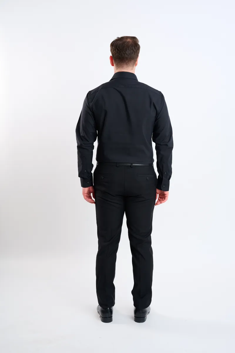 Camisa negra