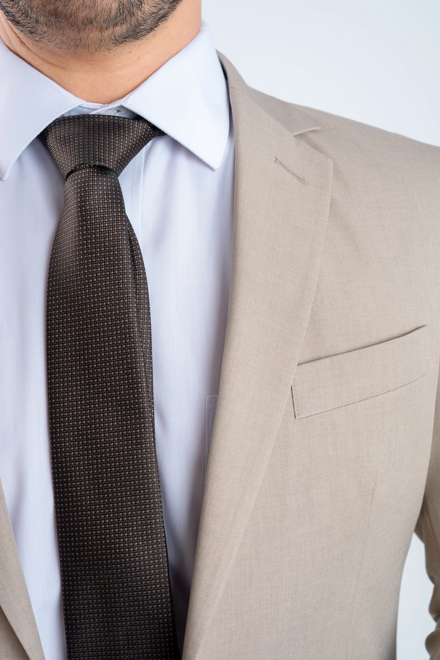 Traje Taupé